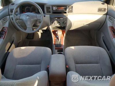 Zdjęcie 8 z 12 samochodu: 2005 TOYOTA COROLLA CE VIN:1NXBR32E55Z357419 - miniatura