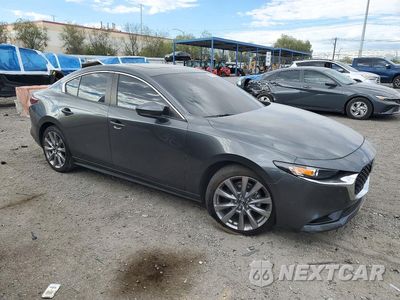 Czwarte zdjęcie samochodu z boku: 2024 MAZDA 3 PREFERRED VIN:3MZBPACM0RM413424 - miniatura