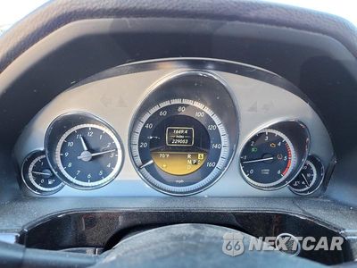 Zdjęcie 9 z 12 samochodu: 2012 MERCEDES-BENZ E 350 BLUETEC VIN:WDDHF2EB6CA544823 - miniatura