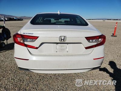 Zdjęcie 6 z 12 samochodu: 2019 HONDA ACCORD LX VIN:1HGCV1F14KA058910 - miniatura