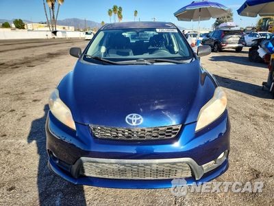 Piąte zdjęcie samochodu w środku: 2012 TOYOTA COROLLA MATRIX S VIN:2T1KE4EE1CC048882 - miniatura