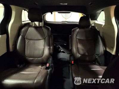 Zdjęcie 10 z 14 samochodu: 2023 TOYOTA SIENNA PLATINUM 7-PASSENGER VIN:5TDESKFC3PS087123 - miniatura