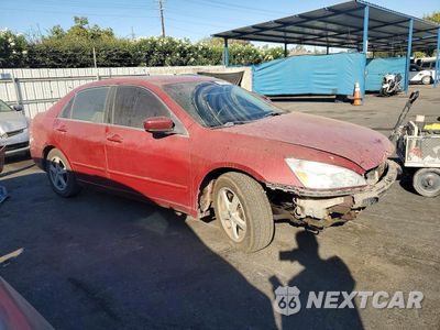 Czwarte zdjęcie samochodu z boku: 2004 HONDA ACCORD EX VIN:JHMCM567X4C035067 - miniatura