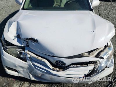Zdjęcie 11 z 12 samochodu: 2010 TOYOTA CAMRY LE VIN:4T1BF3EK4AU529749 - miniatura