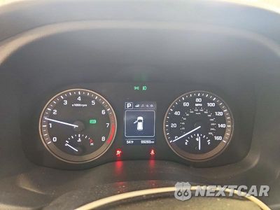 Zdjęcie 9 z 13 samochodu: 2018 HYUNDAI TUCSON SEL VIN:KM8J33A45JU832325 - miniatura