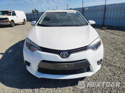 Piąte zdjęcie samochodu w środku: 2016 TOYOTA COROLLA LE VIN:5YFBURHE2GP534862 - miniatura