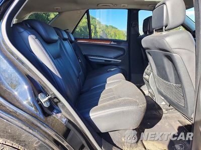 Zdjęcie 11 z 13 samochodu: 2007 MERCEDES-BENZ ML 350 VIN:4JGBB86E17A210241 - miniatura