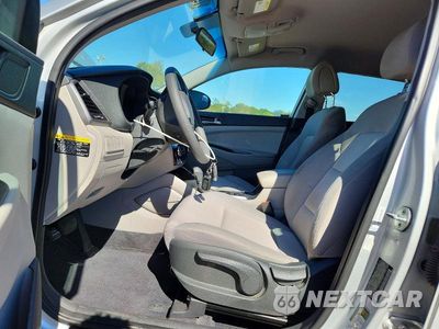 Zdjęcie 7 z 13 samochodu: 2018 HYUNDAI TUCSON SE VIN:KM8J23A46JU812300 - miniatura