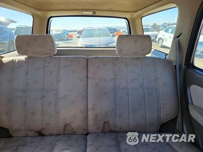 Zdjęcie 10 z 13 samochodu: 2002 TOYOTA 4RUNNER SR5 VIN:JT3GN86R520223677 - miniatura