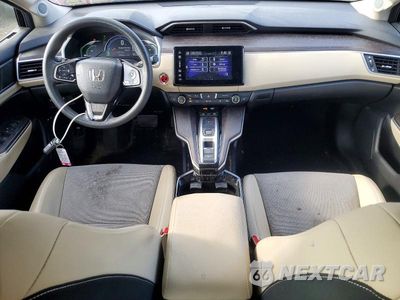 Zdjęcie 8 z 12 samochodu: 2018 HONDA CLARITY VIN:JHMZC5F16JC016942 - miniatura