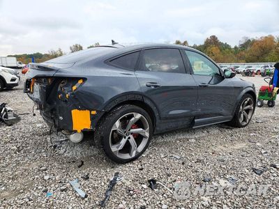 Trzecie zdjęcie samochodu z tyłu: 2024 AUDI SQ8 E-TRON SPORTBACK PRESTIGE VIN:WA1DCBGE2RB034894 - miniatura