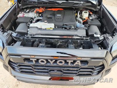 Zdjęcie 12 z 13 samochodu: 2025 TOYOTA SEQUOIA TRD PRO VIN:7SVAAABA5SX063236 - miniatura