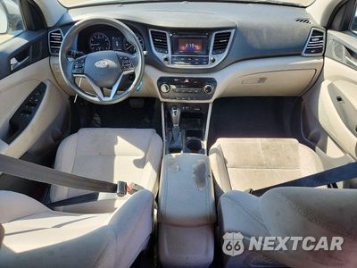 Zdjęcie 8 z 13 samochodu: 2017 HYUNDAI TUCSON SE VIN:KM8J23A43HU555879 - miniatura