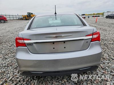 Zdjęcie 6 z 12 samochodu: 2013 CHRYSLER 200 LIMITED VIN:1C3CCBCG7DN737928 - miniatura