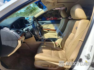 Zdjęcie 7 z 12 samochodu: 2012 HONDA ACCORD EXL VIN:1HGCP3F88CA036591 - miniatura
