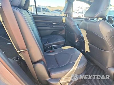 Zdjęcie 11 z 13 samochodu: 2025 TOYOTA GRAND HIGHLANDER HYBRID NIGHTSHADE VIN:5TDACAB56SS049522 - miniatura