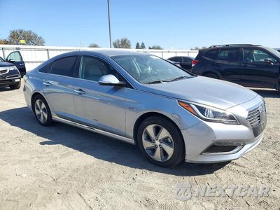 Czwarte zdjęcie samochodu z boku: 2017 HYUNDAI SONATA PLUG-IN HYBRID LIMITED VIN:KMHE54L22HA049195 - miniatura