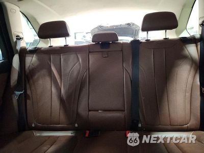 Zdjęcie 10 z 13 samochodu: 2015 BMW X5 XDRIVE50I VIN:5UXKR6C51F0J77818 - miniatura