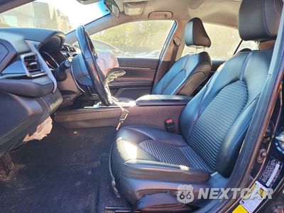 Zdjęcie 7 z 12 samochodu: 2020 TOYOTA CAMRY SE VIN:4T1G11AK1LU893581 - miniatura