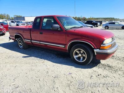 Czwarte zdjęcie samochodu z boku: 2002 CHEVROLET S TRUCK S10 VIN:1GCCS19W428189163 - miniatura