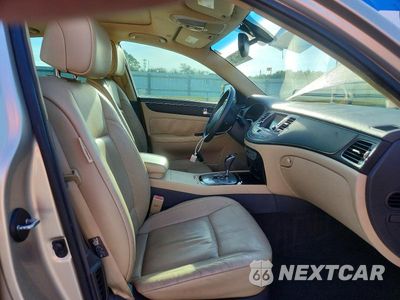 Zdjęcie 7 z 12 samochodu: 2010 HYUNDAI GENESIS 3.8L VIN:KMHGC4DE7AU075769 - miniatura