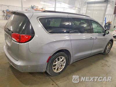 Trzecie zdjęcie samochodu z tyłu: 2020 CHRYSLER VOYAGER LXI VIN:2C4RC1DGXLR172235 - miniatura
