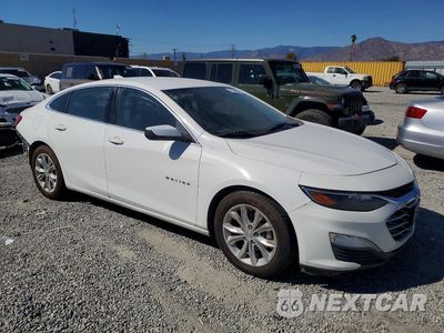 Czwarte zdjęcie samochodu z boku: 2020 CHEVROLET MALIBU LT VIN:1G1ZD5STXLF071183 - miniatura