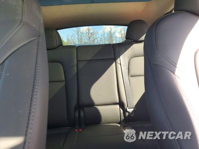 Zdjęcie 10 z 14 samochodu: 2024 TESLA MODEL Y VIN:7SAYGDEE2RA286491 - miniatura