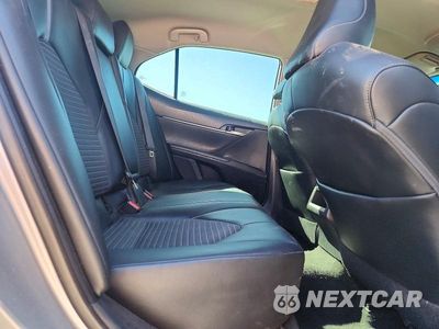Zdjęcie 10 z 13 samochodu: 2020 TOYOTA CAMRY SE VIN:4T1G11AK3LU929321 - miniatura