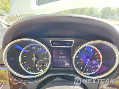 Zdjęcie 9 z 13 samochodu: 2012 MERCEDES-BENZ ML 350 4MATIC VIN:4JGDA5HB3CA015765 - miniatura