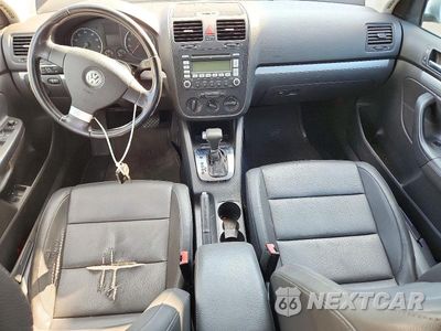 Zdjęcie 8 z 12 samochodu: 2009 VOLKSWAGEN JETTA SE VIN:3VWRZ71K29M120301 - miniatura