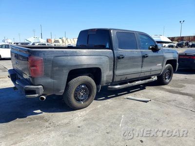 Trzecie zdjęcie samochodu z tyłu: 2017 CHEVROLET SILVERADO K1500 LTZ VIN:3GCUKSEJ4HG446880 - miniatura