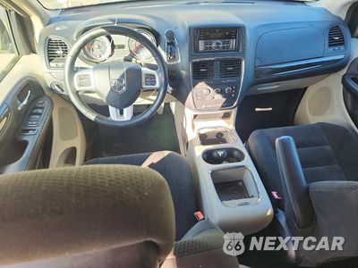 Zdjęcie 8 z 14 samochodu: 2016 DODGE GRAND CARAVAN SXT VIN:2C4RDGCG3GR123529 - miniatura