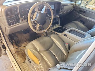 Zdjęcie 8 z 12 samochodu: 2007 GMC SIERRA K2500 HEAVY DUTY VIN:1GTHK23D37F132913 - miniatura