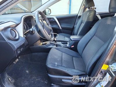 Zdjęcie 7 z 13 samochodu: 2015 TOYOTA RAV4 LE VIN:JTMBFREV7FD162953 - miniatura