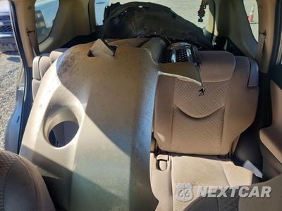 Zdjęcie 10 z 14 samochodu: 2007 TOYOTA RAV4 LIMITED VIN:JTMBD31V976029058 - miniatura