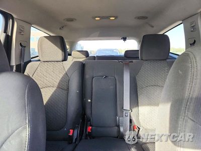 Zdjęcie 10 z 14 samochodu: 2011 CHEVROLET TRAVERSE LT VIN:1GNKVGED1BJ112289 - miniatura