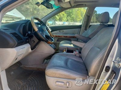 Zdjęcie 7 z 13 samochodu: 2006 LEXUS RX 330 VIN:2T2GA31U56C053012 - miniatura