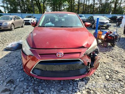 Piąte zdjęcie samochodu w środku: 2018 TOYOTA YARIS IA BASE VIN:3MYDLBYV8JY300351 - miniatura