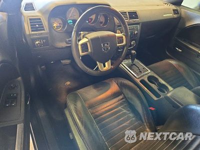 Zdjęcie 8 z 12 samochodu: 2014 DODGE CHALLENGER SXT VIN:2C3CDYAG0EH205160 - miniatura