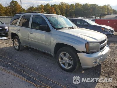 Czwarte zdjęcie samochodu z boku: 2007 CHEVROLET TRAILBLAZER LS VIN:1GNDT13S072216626 - miniatura