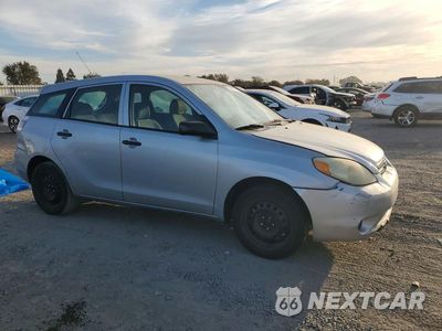Czwarte zdjęcie samochodu z boku: 2005 TOYOTA COROLLA MATRIX XR VIN:2T1KR32E85C463557 - miniatura