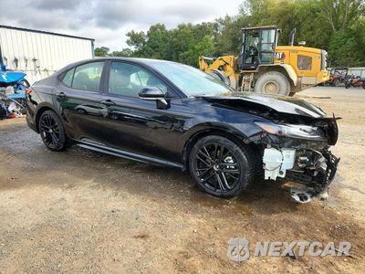 Czwarte zdjęcie samochodu z boku: 2025 TOYOTA CAMRY SE VIN:4T1DAACK2SU099381 - miniatura