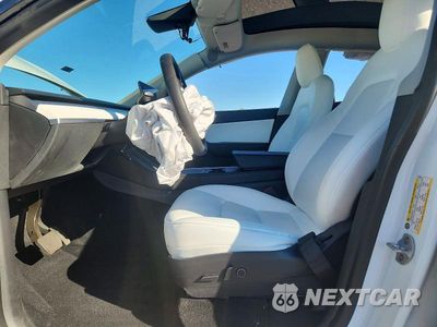 Zdjęcie 7 z 12 samochodu: 2022 TESLA MODEL Y VIN:7SAYGAEEXNF514538 - miniatura