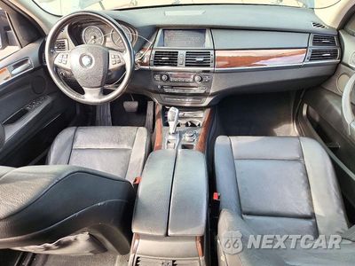 Zdjęcie 8 z 13 samochodu: 2011 BMW X5 XDRIVE35I VIN:5UXZV4C51BL740857 - miniatura