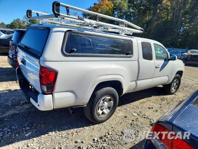 Trzecie zdjęcie samochodu z tyłu: 2022 TOYOTA TACOMA SR VIN:3TYRX5GN6NT054039 - miniatura
