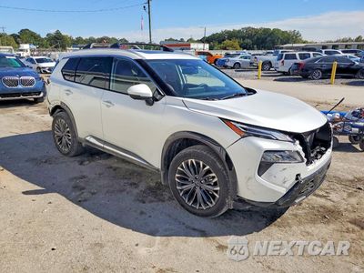Czwarte zdjęcie samochodu z boku: 2026 NISSAN ROGUE PLATINUM VIN:JN8BT3DD6TW298400 - miniatura