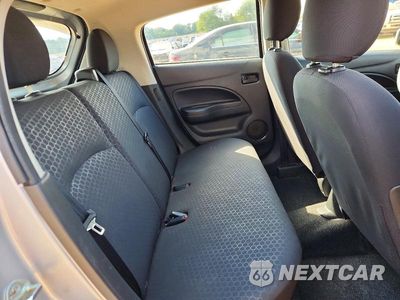 Zdjęcie 10 z 12 samochodu: 2015 MITSUBISHI MIRAGE DE VIN:ML32A3HJ4FH036257 - miniatura