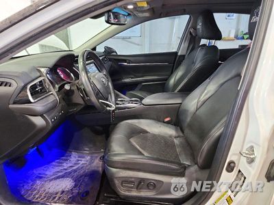 Zdjęcie 7 z 12 samochodu: 2018 TOYOTA CAMRY XSE VIN:4T1B61HK9JU009403 - miniatura
