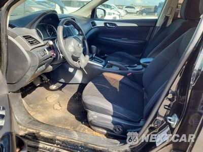 Zdjęcie 7 z 12 samochodu: 2018 NISSAN SENTRA S VIN:3N1AB7AP2JY222617 - miniatura